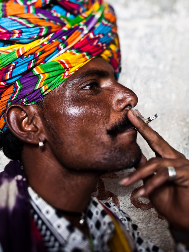 Kishna he musician at Ganghor Gat, Udaipur.